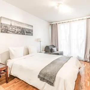 Champs Elysees Flat Paris