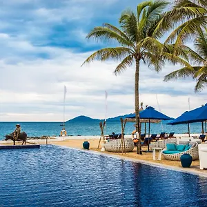 ***** Resort Sunrise Premium & Vietnam